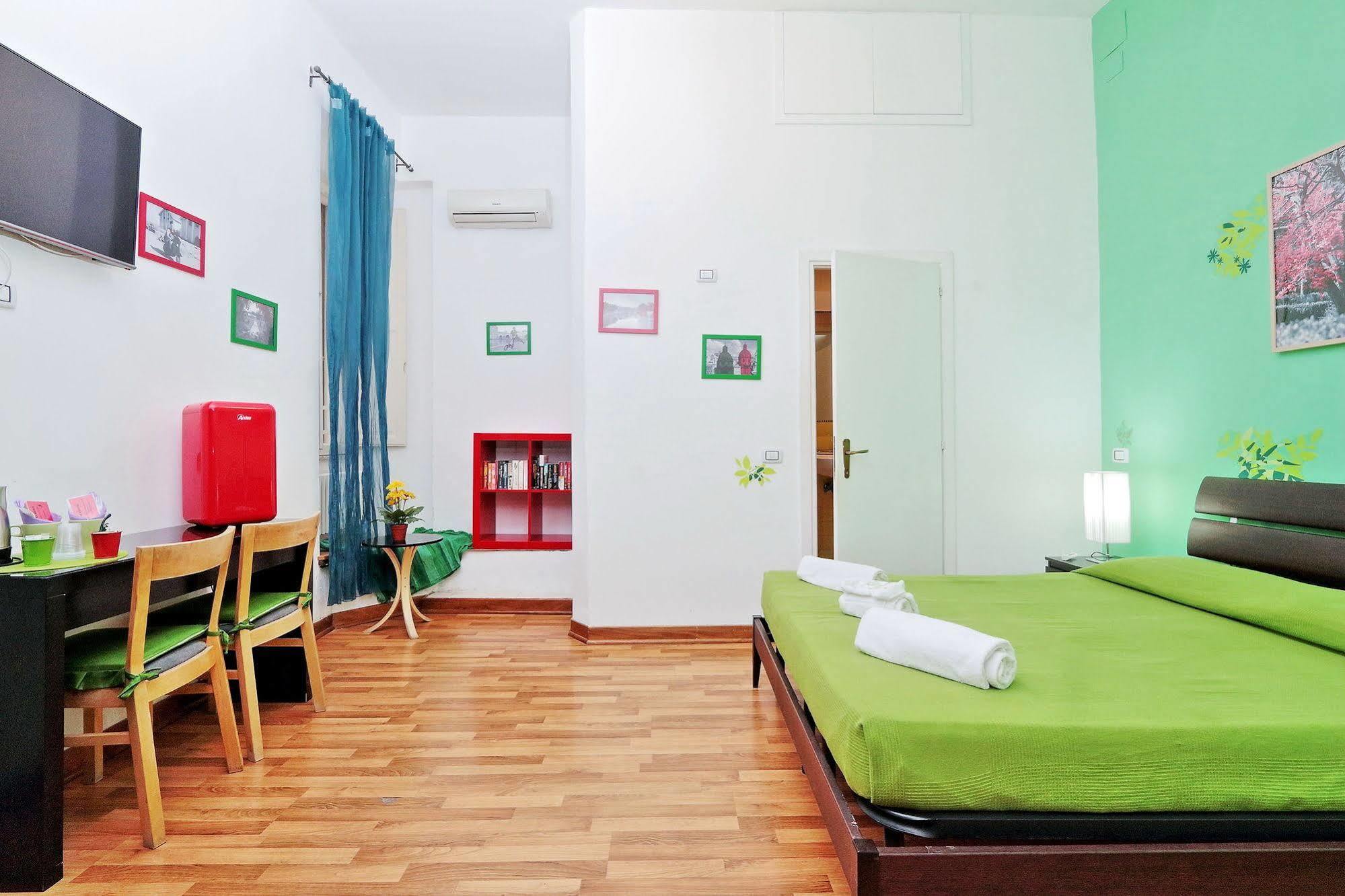 Lucky Domus Rooms Рим Екстер'єр фото