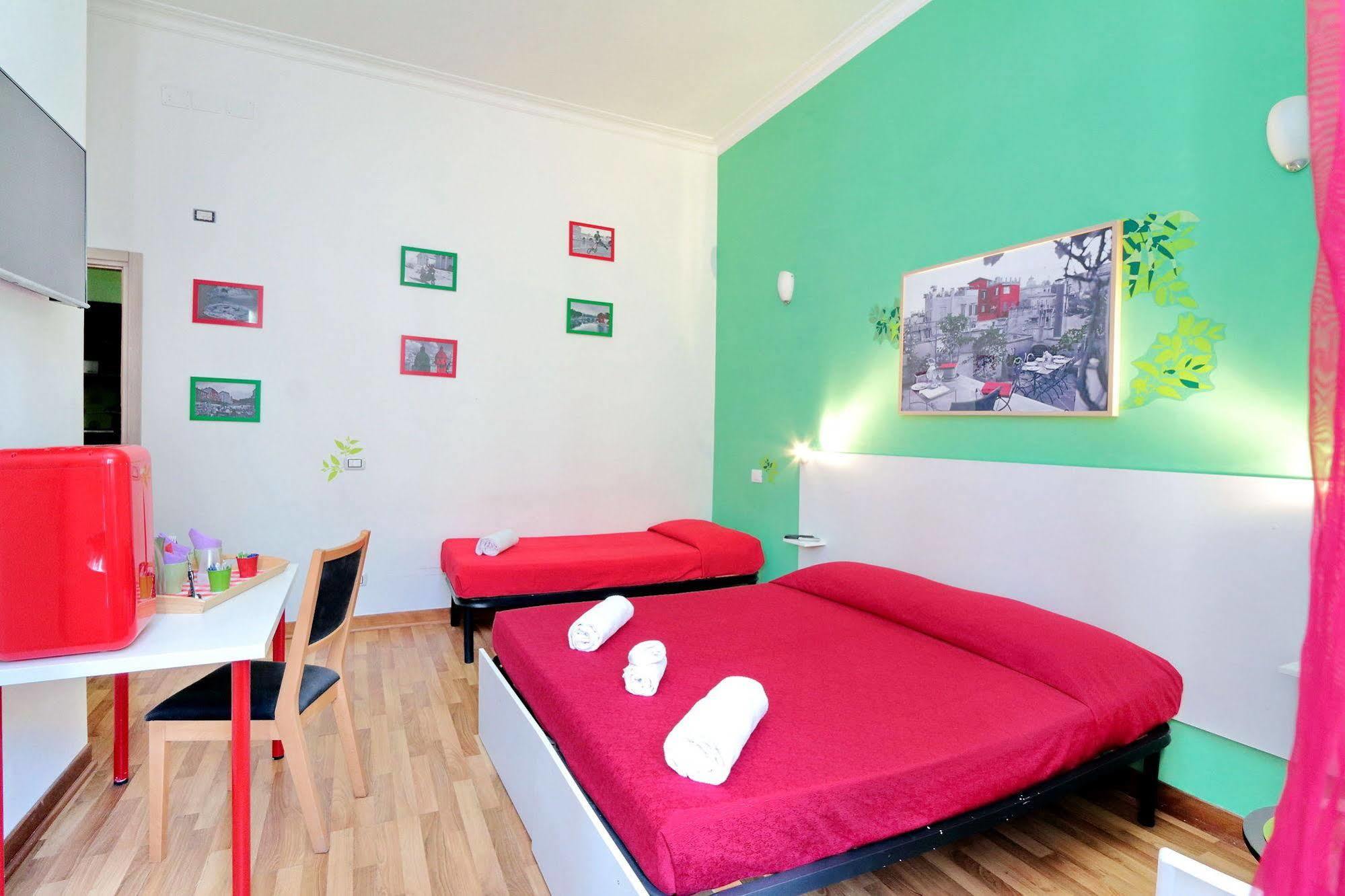 Lucky Domus Rooms Рим Екстер'єр фото